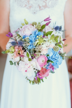 Букет невесты в нежных тонах