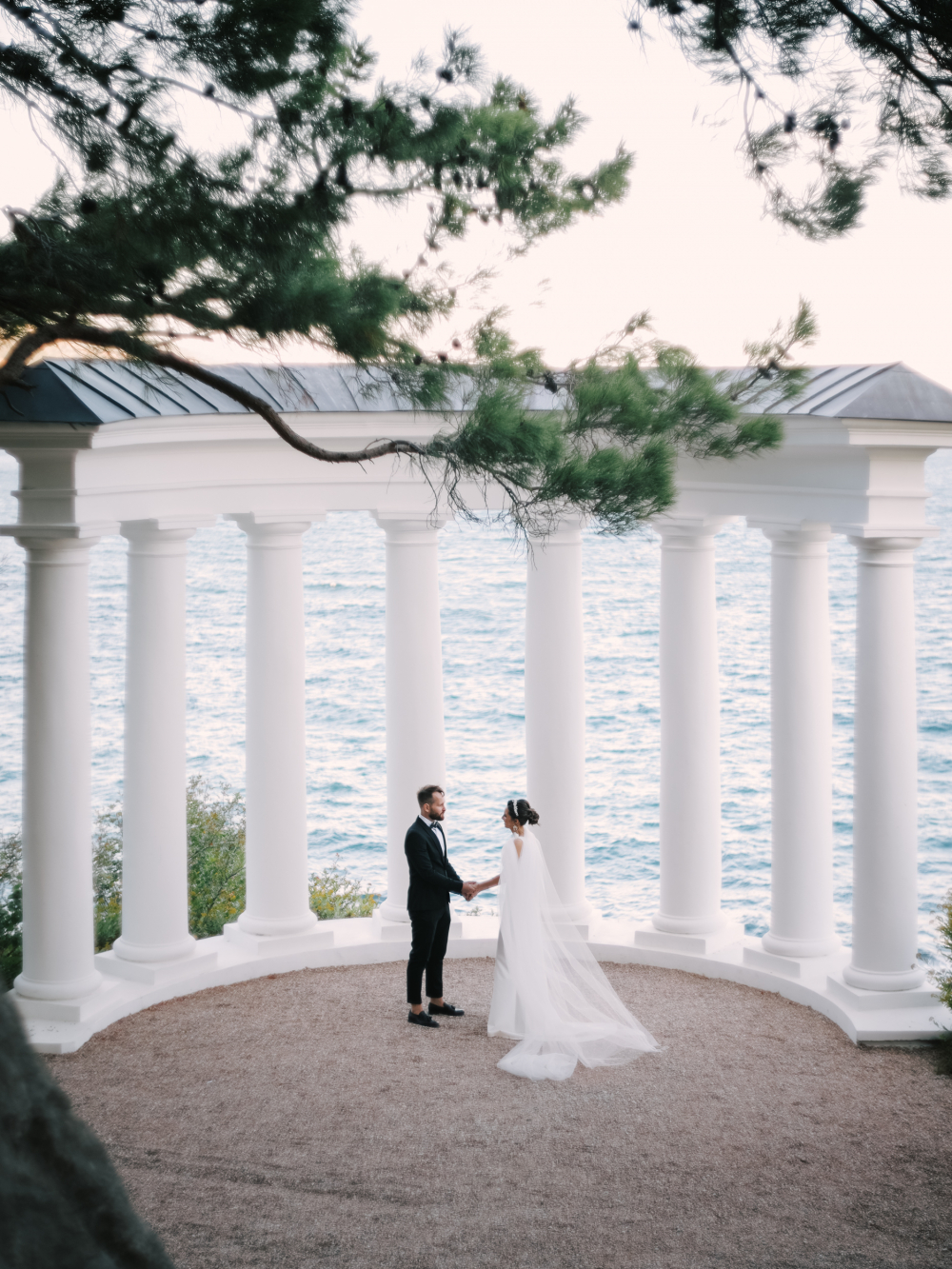 Свадьба в Крыму, на фоне моря!