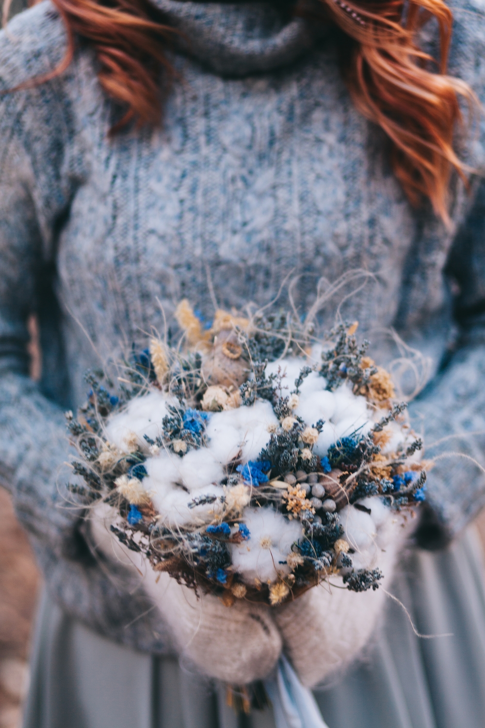 Зимний букет невесты: креативные идеи флористики и не только