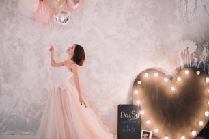 Невеста в розовом