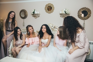 Подружки невесты