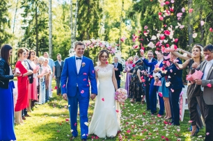 Василий и Анастасия. Пионовая свадьба