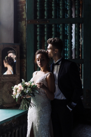 Нежный букет невесты в пудровых оттенках