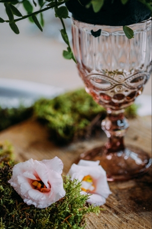 Оформление стола гостей