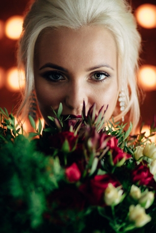 Яркий образ невесты