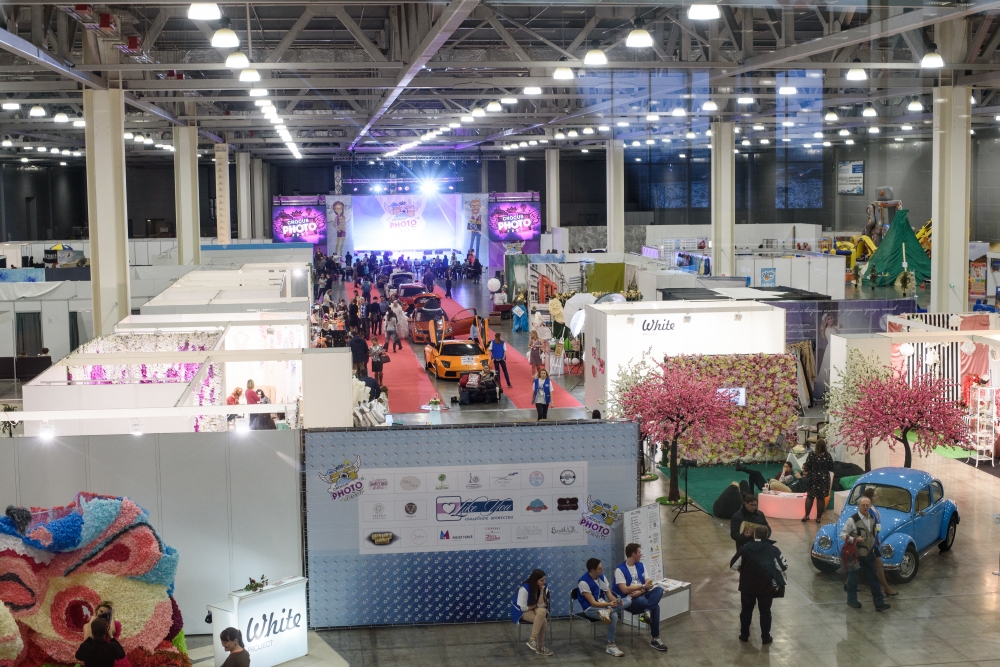 В 2016 году наше агентство стало организатором свадебного пространства на выставке Photofest2016 в Международном выставочном центре Крокус Экспо.