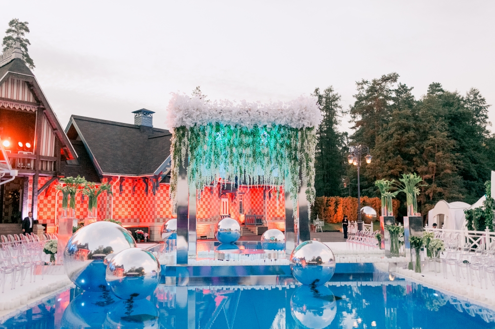 Выездная регистрация