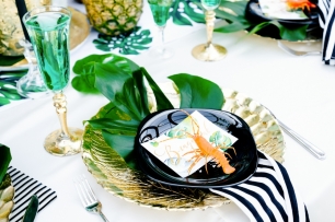 Декор в тропическом стиле