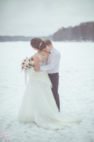 Зимняя свадьба