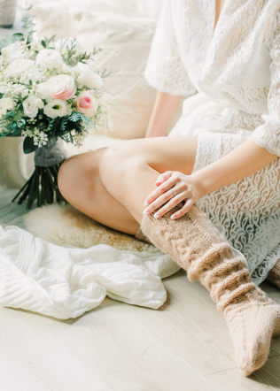 вязаная свадьба, зимний образ невесты, вязаные гольфы в образе невесты, организатор THE GLOBAL WEDDING