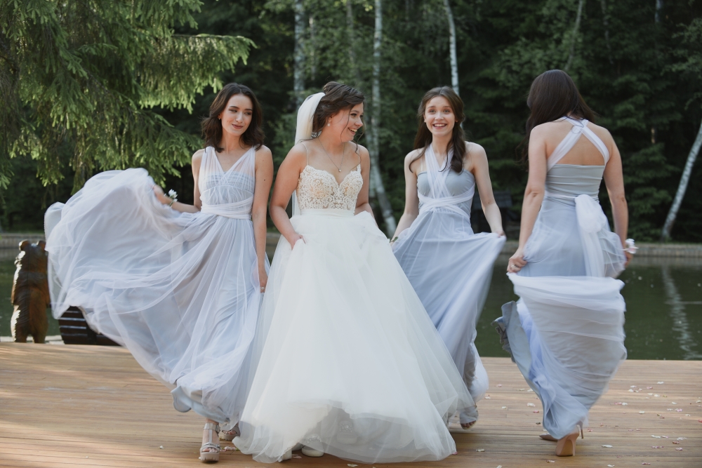 Вся серия свадьбы Даши и Саши на нашем сайте:
malenawedding.ru