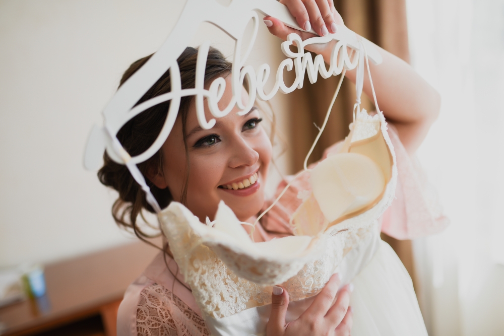 Вся серия свадьбы Даши и Саши на нашем сайте:
malenawedding.ru