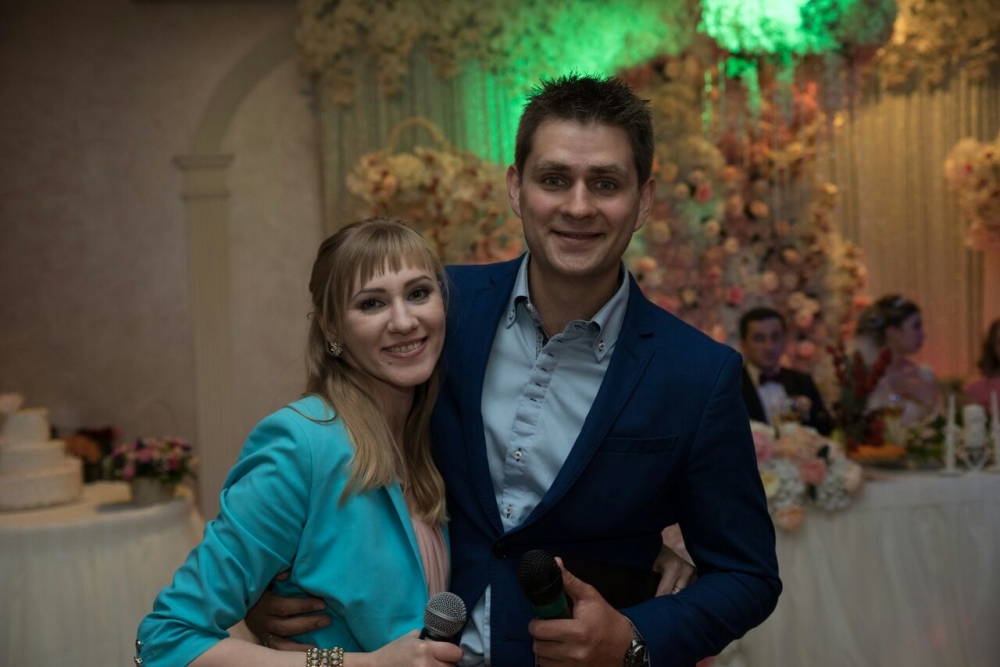 Ведущий и Dj на свадьбу.
Организация и проведение свадеб под ключ в Сочи.
8 (918) 902-02-49
svadba-welcome.ru