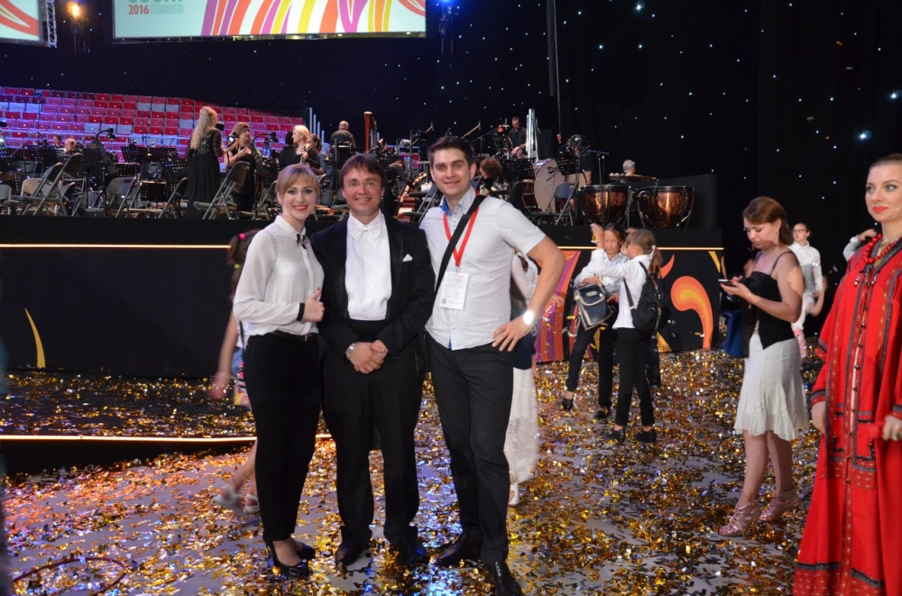 Ведущий и Dj на свадьбу.
Организация и проведение свадеб под ключ в Сочи.
8 (918) 902-02-49
svadba-welcome.ru