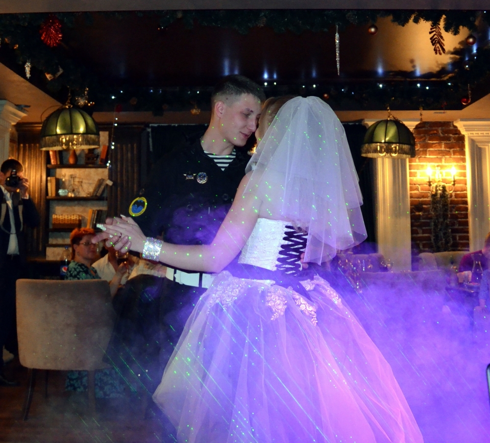 Ведущий и Dj на свадьбу.
Организация и проведение свадеб под ключ в Сочи.
8 (918) 902-02-49
svadba-welcome.ru