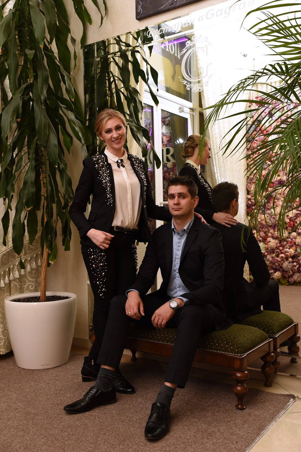 Ведущий и Dj на свадьбу.
Организация и проведение свадеб под ключ в Сочи.
8 (918) 902-02-49
svadba-welcome.ru