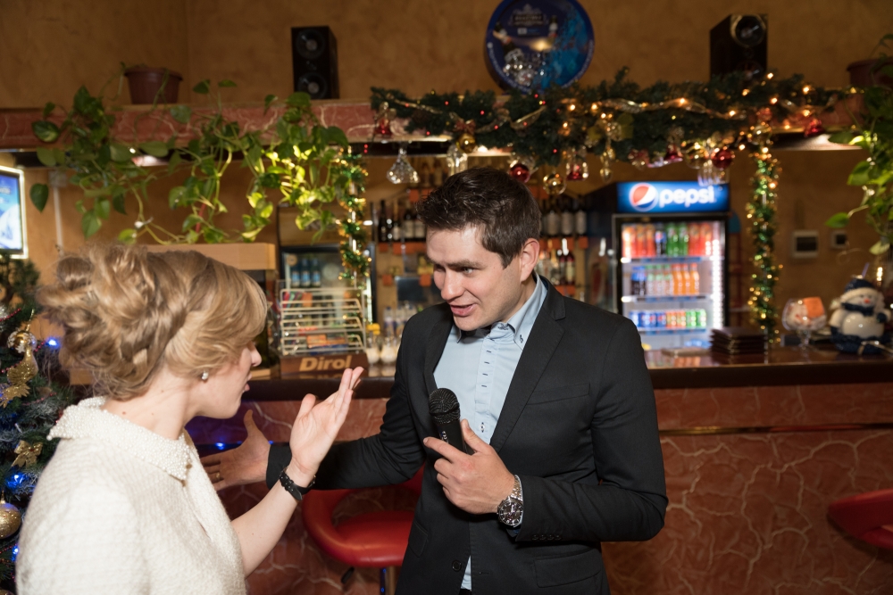 Ведущий и Dj на свадьбу.
Организация и проведение свадеб под ключ в Сочи.
8 (918) 902-02-49
svadba-welcome.ru