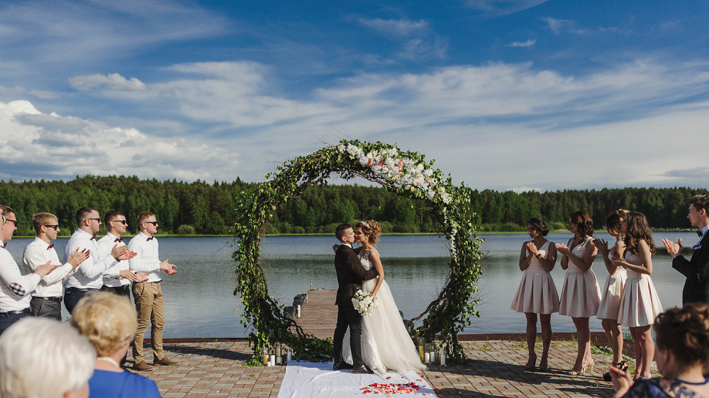 Выездная церемония, декорация "Кольцо Невесты"