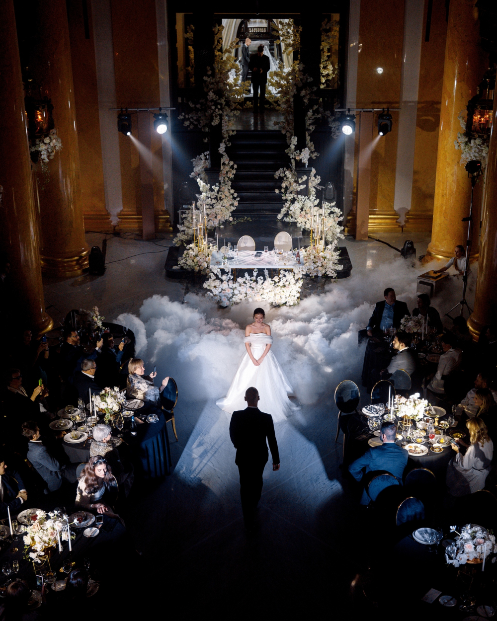 Встреча жениха  и невесты 