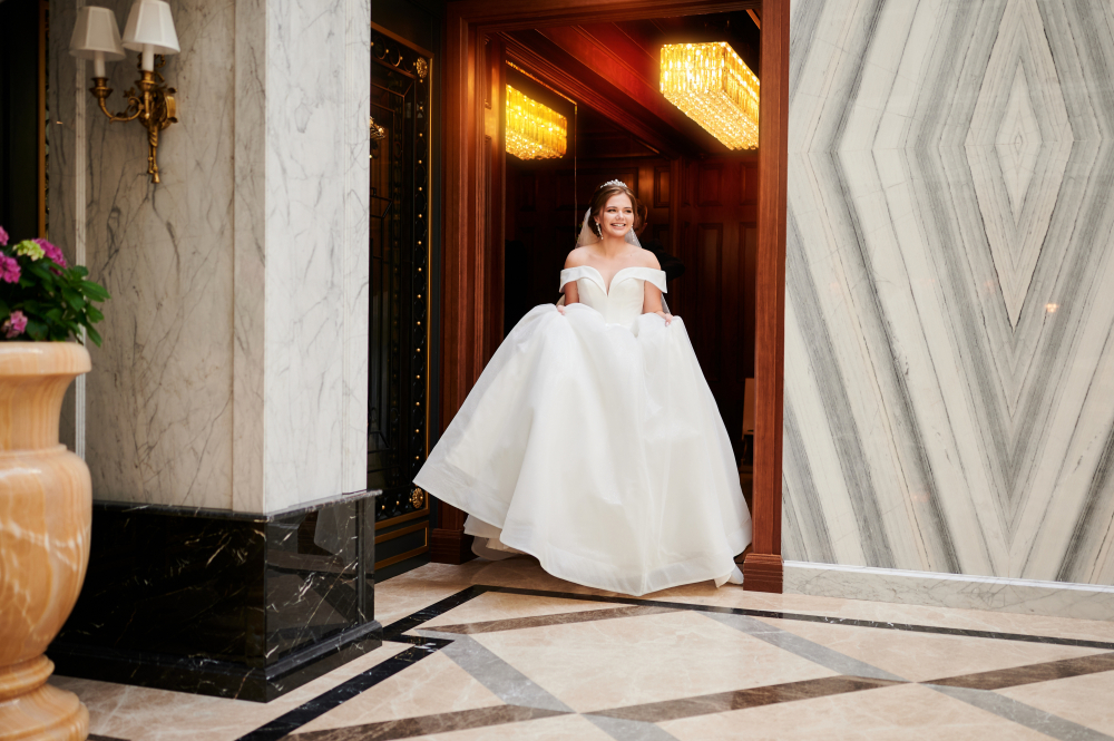 Организация стильных свадеб "под ключ" в Санкт-Петербурге и мире.
Подробности и цены
Инстаграм: @ksenia@riley
8 911 166 54 44