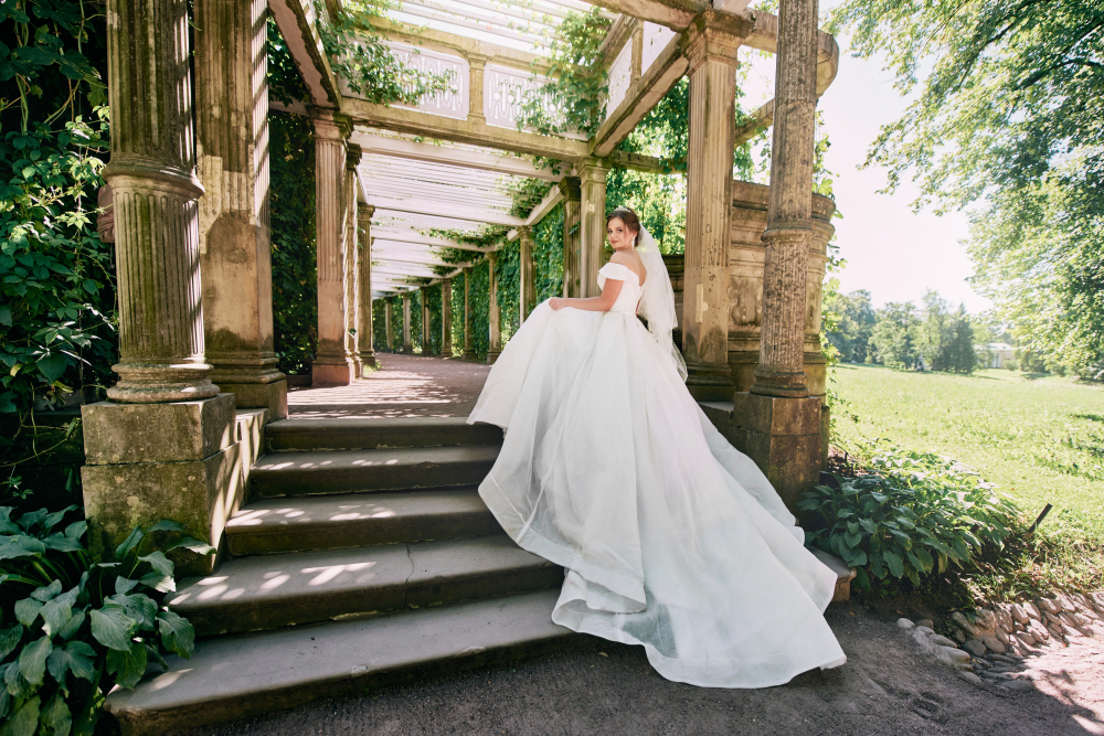 Организация стильных свадеб "под ключ" в Санкт-Петербурге и мире.
Подробности и цены
Инстаграм: @ksenia@riley
8 911 166 54 44
