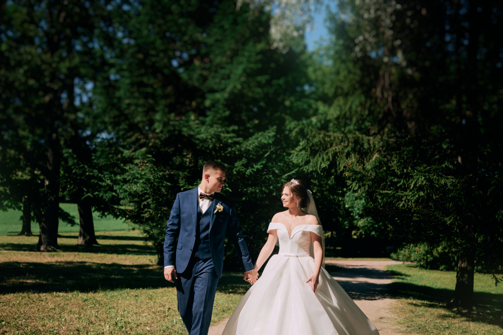 Организация стильных свадеб "под ключ" в Санкт-Петербурге и мире.
Подробности и цены
Инстаграм: @ksenia@riley
8 911 166 54 44