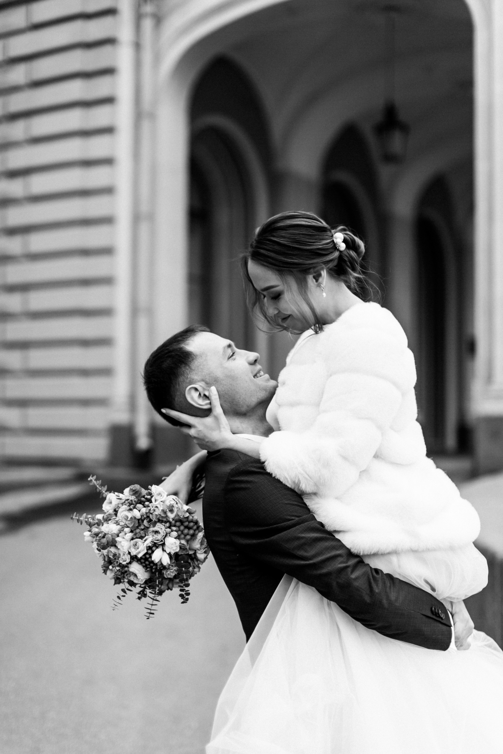 Организация стильных свадеб "под ключ" в Санкт-Петербурге и мире.
Подробности и цены
Инстаграм: @ksenia@riley
8 911 166 54 44