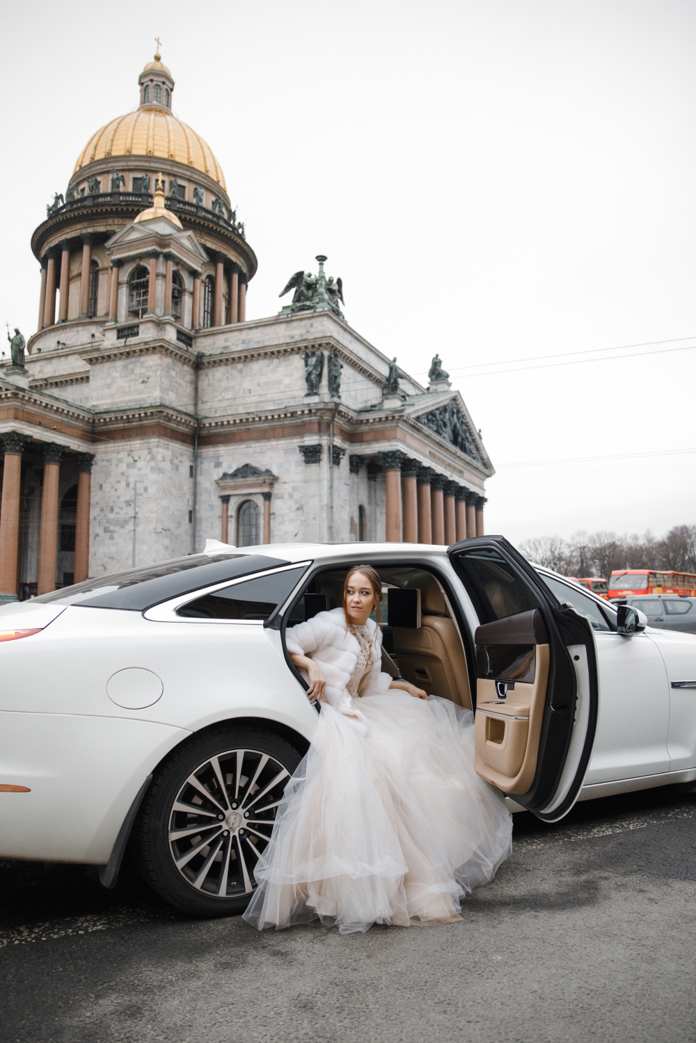 Организация стильных свадеб "под ключ" в Санкт-Петербурге и мире.
Подробности и цены
Инстаграм: @ksenia@riley
8 911 166 54 44