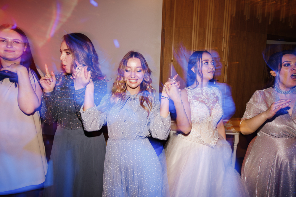 Организация стильных свадеб "под ключ" в Санкт-Петербурге и мире.
Подробности и цены
Инстаграм: @ksenia@riley
8 911 166 54 44