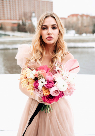 свадебные прически для длинных волос, пляжные волны, организатор SOULMATES