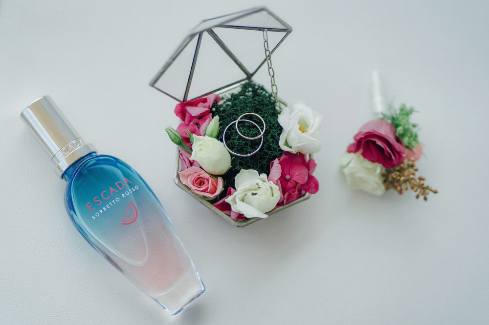Флорариум для колец

Свадебное оформление Arina Mann Wedding

http://arinamannwed.ru
89261697174