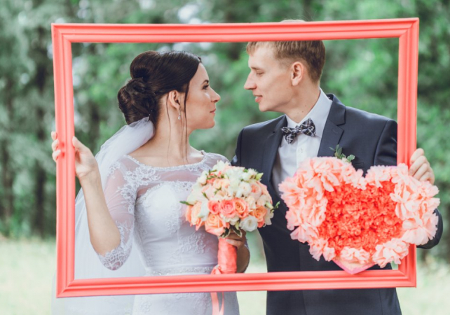 цвет свадьбы 2019, свадьба в коралловом цвете, организация MARRY BRIDE