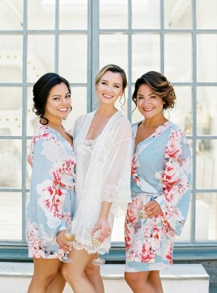 Невеста с подружками