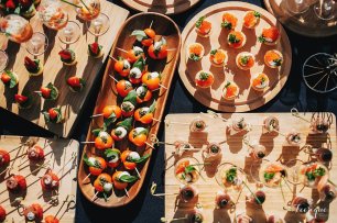 Сервировка фуршетного стола