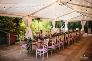 Свадебный ужин за одним столом