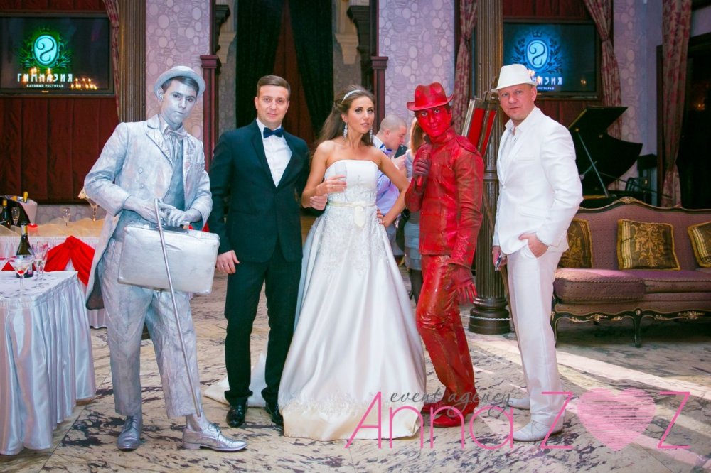 Свадьба Елены и Артема
www.annazoz.ru
www.annazozdecor.ru