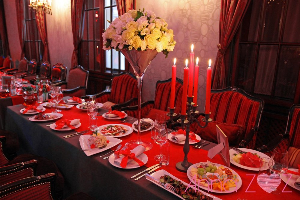 Свадьба Елены и Артема
www.annazoz.ru
www.annazozdecor.ru