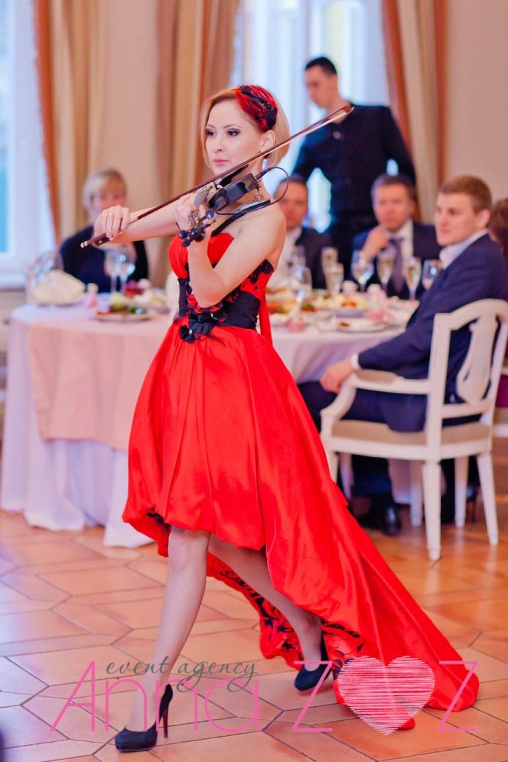 Свадьба Екатерины и Дениса!
www.annazoz.ru
www.annazozdecor.ru