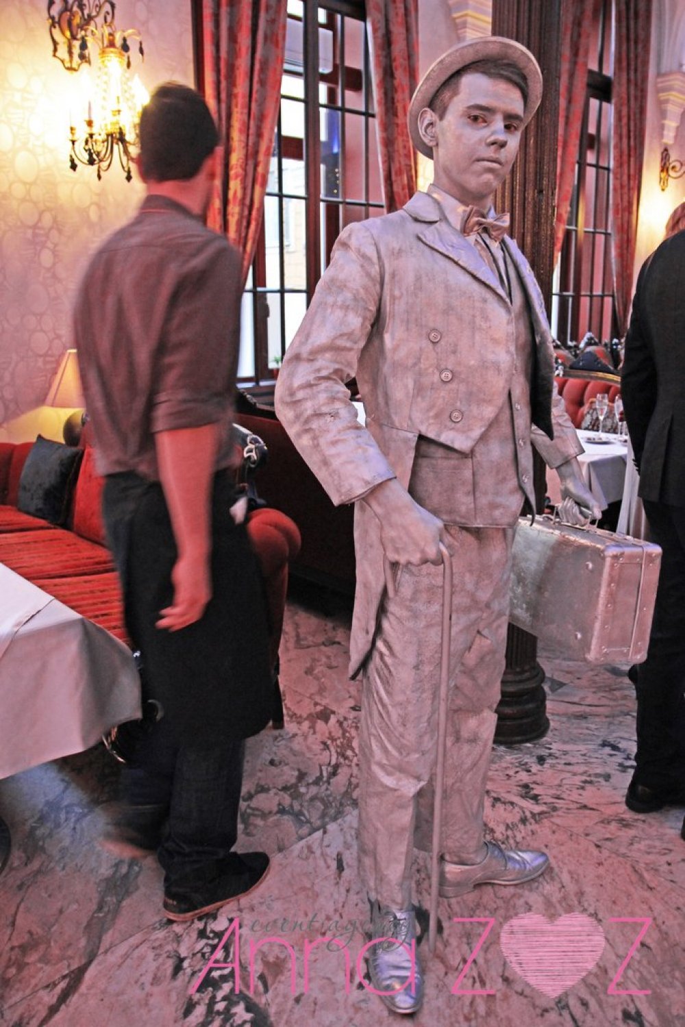 Свадьба Елены и Артема
www.annazoz.ru
www.annazozdecor.ru