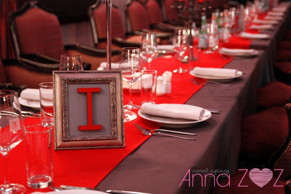 Свадьба Елены и Артема
www.annazoz.ru
www.annazozdecor.ru
