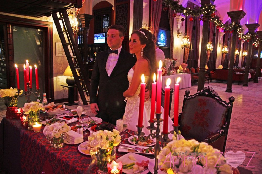 Свадьба Елены и Артема
www.annazoz.ru
www.annazozdecor.ru