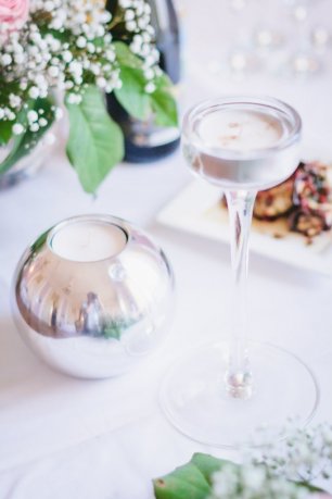 Оригинальные подсвечники для украшения свадебного стола