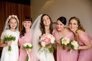 Прекрасные подружки невесты