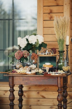 Сырный стол на свадьбе