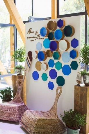 Фотозона в виде геометрических фигур