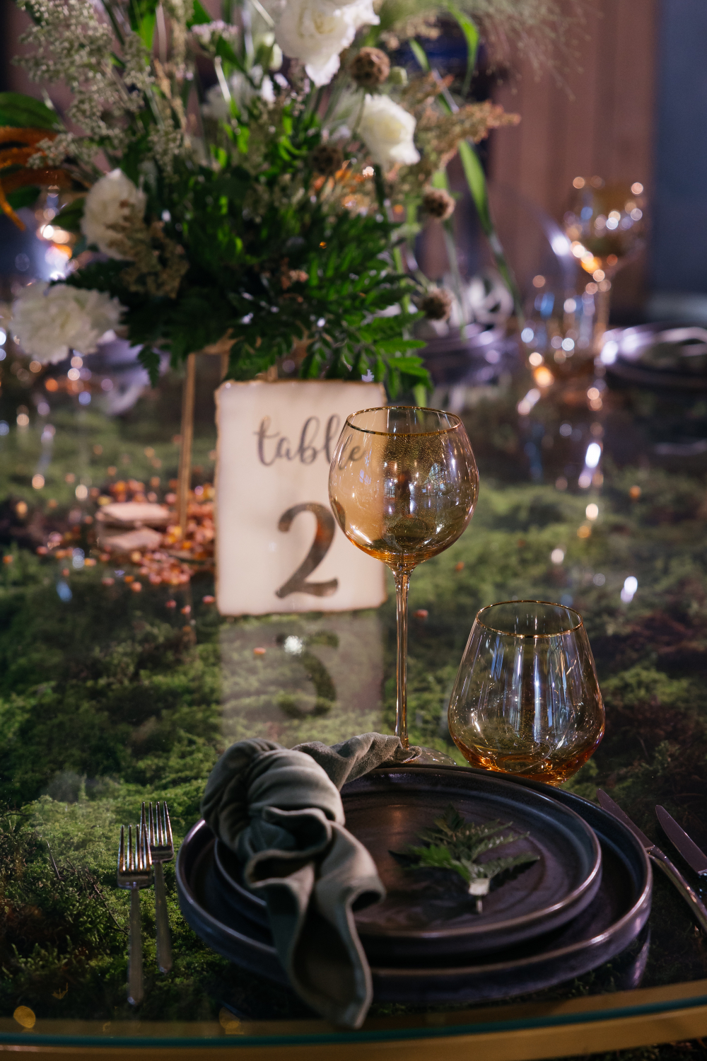 Оформление в природных тонах для Владислава и Лидии.
Организация свадьбы Ирэм Дворянинова