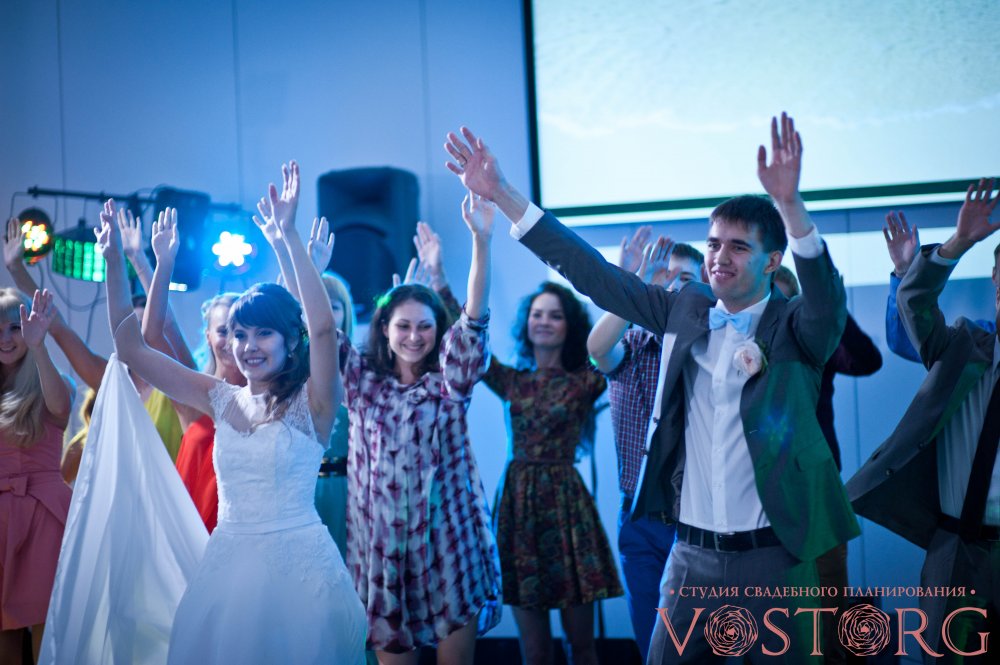 Свадьба "Седьмое небо..." Танец молодоженов, который плавно перешел в запланированный флэшмоб 