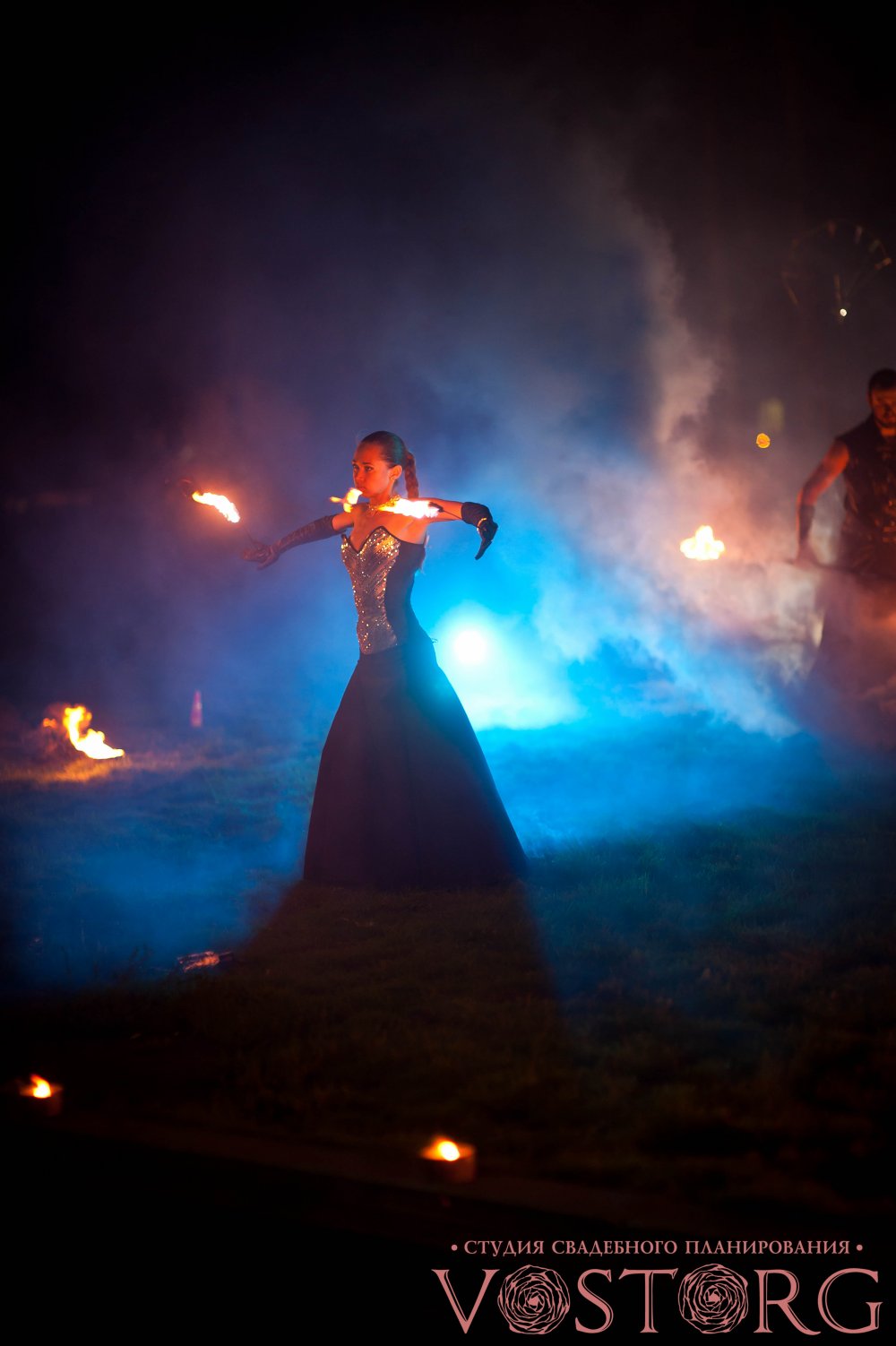 Свадьба "Седьмое небо..."  В завершение вечера было потрясающее фаер-шоу