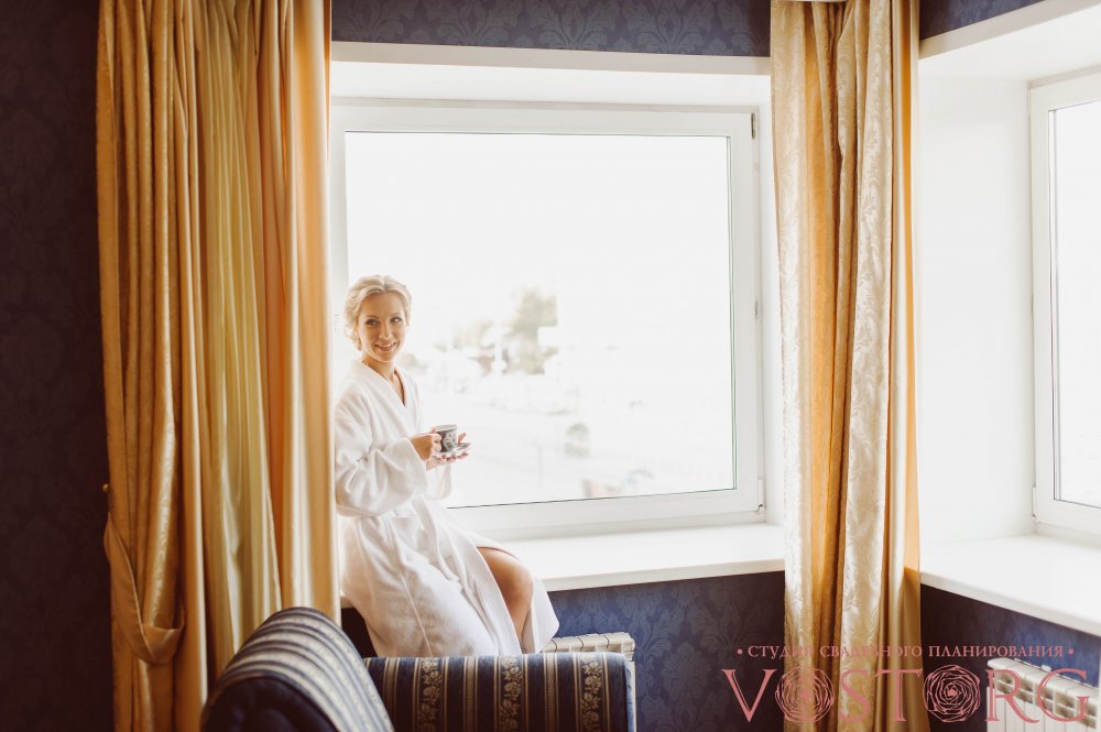 "Восточная сказка" Утро невесты мы спланировали таким образом, чтобы осталось время на фотосессию невесты, до одевания свадебного платья