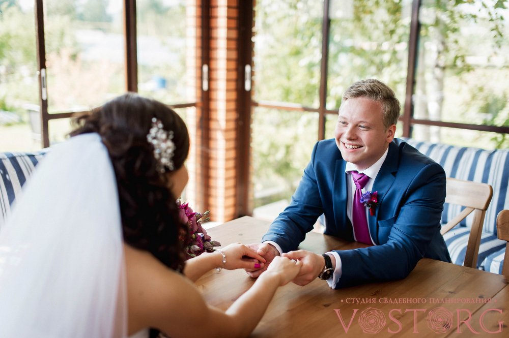 Свадьба "Виноградный букет"   Свадебный день проходил в очень романтичной, легкой и праздничной атмосфере! 